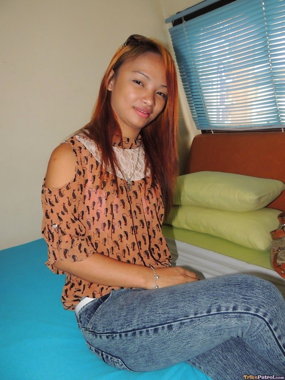 22 Año viejo filipina Ayumi elegido hasta en el centro comercial y Follada en cámara para Efectivo