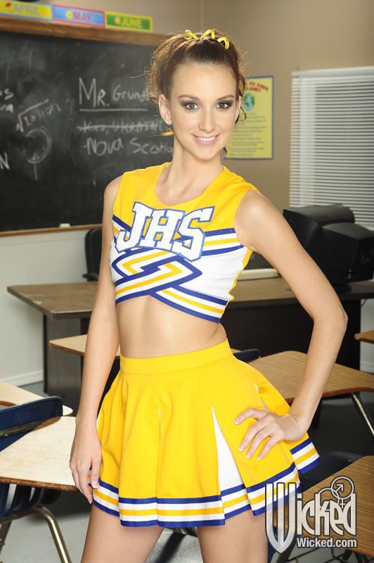 Cheerleader studentessa Katie Jordin la diffusione figa in Classe