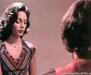 빈티지 섹시한중년여성 서 클래식 1972 영화
